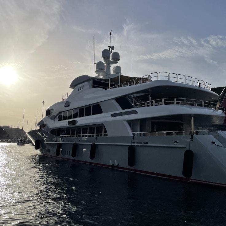 Sunset cruise experience